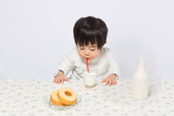 Sữa tăng cân cho bé hiệu quả